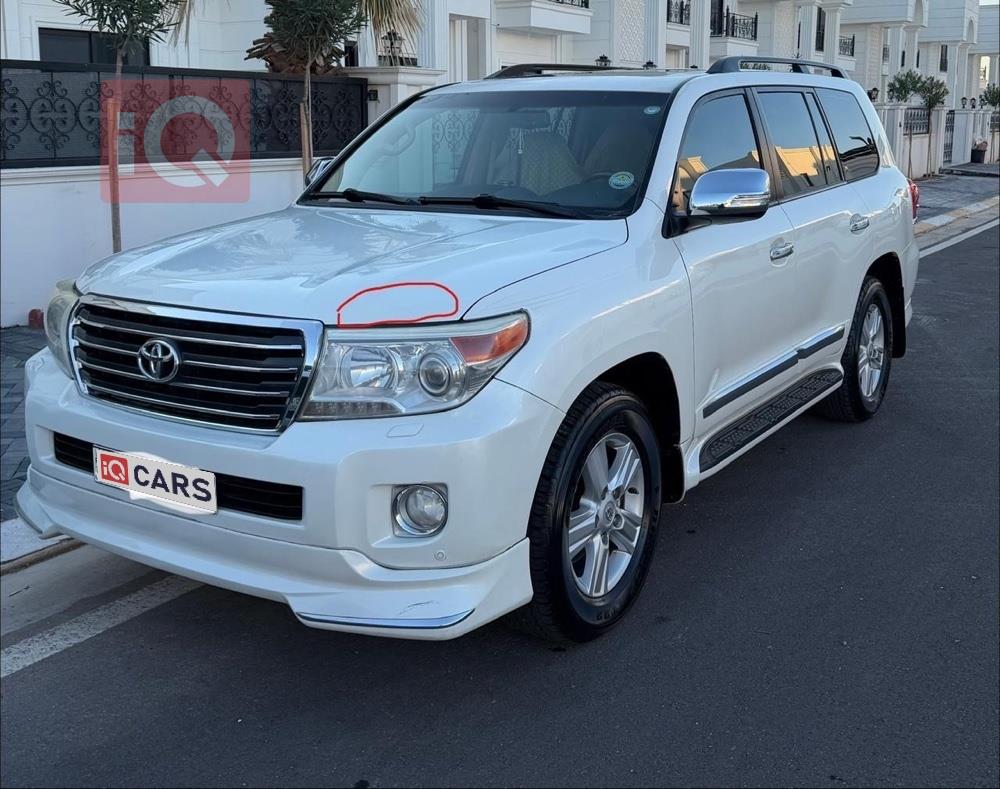 تويوتا لاندكروزر